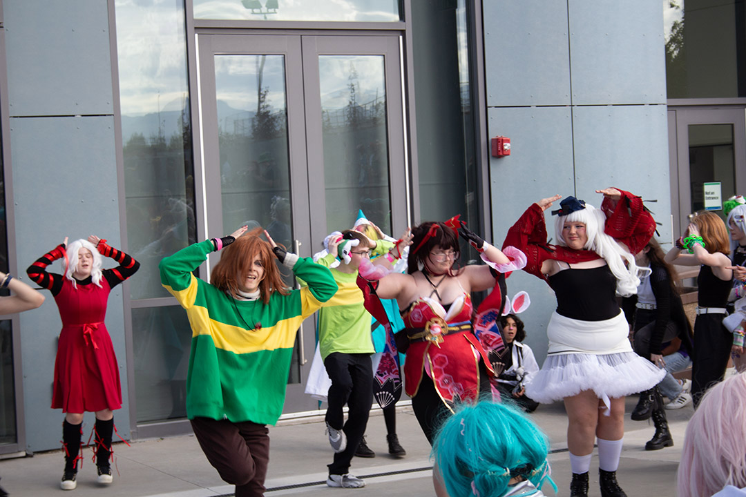 Attendees dancing randomly